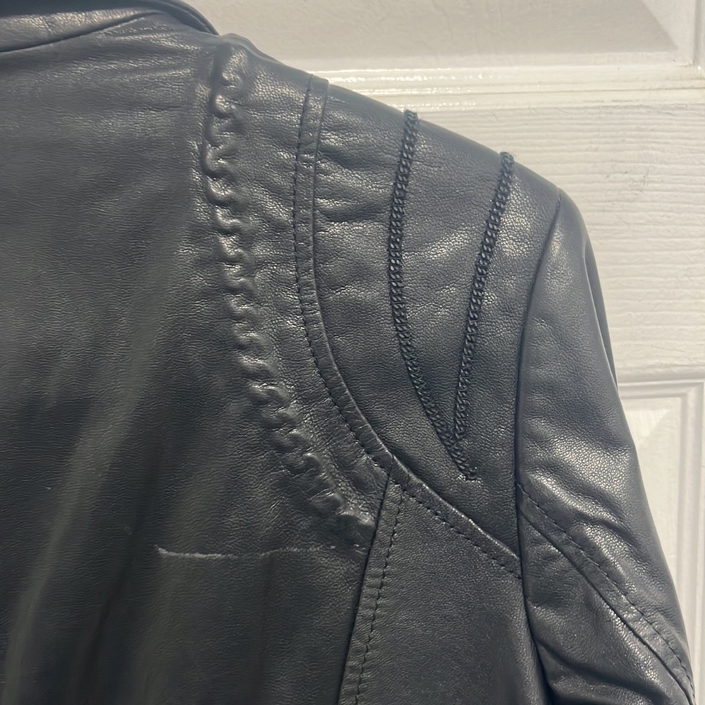 Brand new ! Limited edition Danier Leather jacket 🇨🇦 - Picture 4 of 6